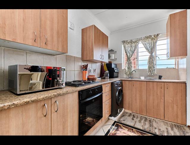 1 BEDROOM APARTMENT FOR SALE IN RUIMSIG
